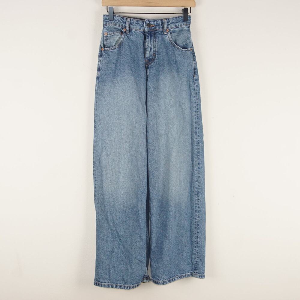 Motel Mid Rise Wide Leg Medium Wash Blue Baggy Jeans Sz 26 x 32